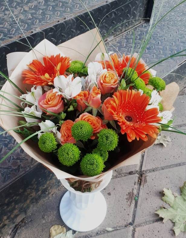 Букет цветов из: Герберы, Хризантемы, Альстромерии и Розы в Верхнее Мячково