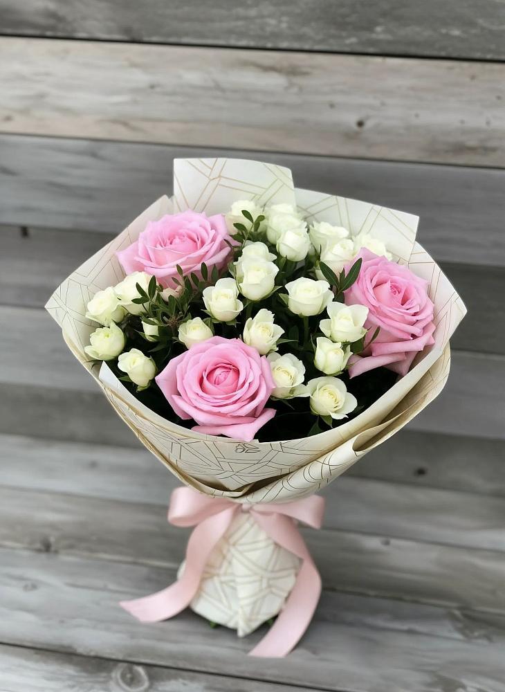 Букет цветов из: Розы в Верхнее Мячково