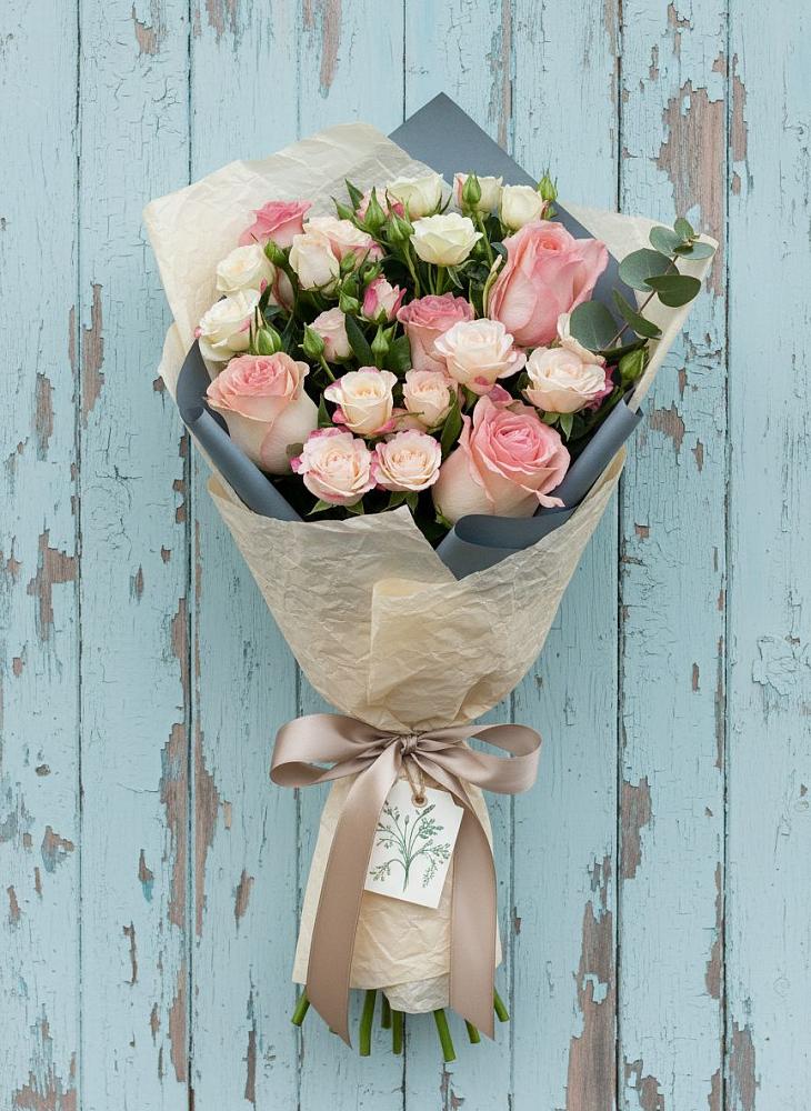 Букет цветов из: Розы в Верхнее Мячково