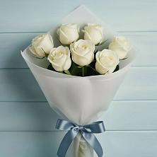 Букет 7 Белых роз Эдлесс Лав в Верхнее Мячково