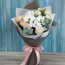 Букет цветов из:  Хризантемы и Розы в Верхнее Мячково