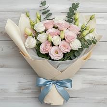 Букет цветов из:  Лизиантусы в Верхнее Мячково