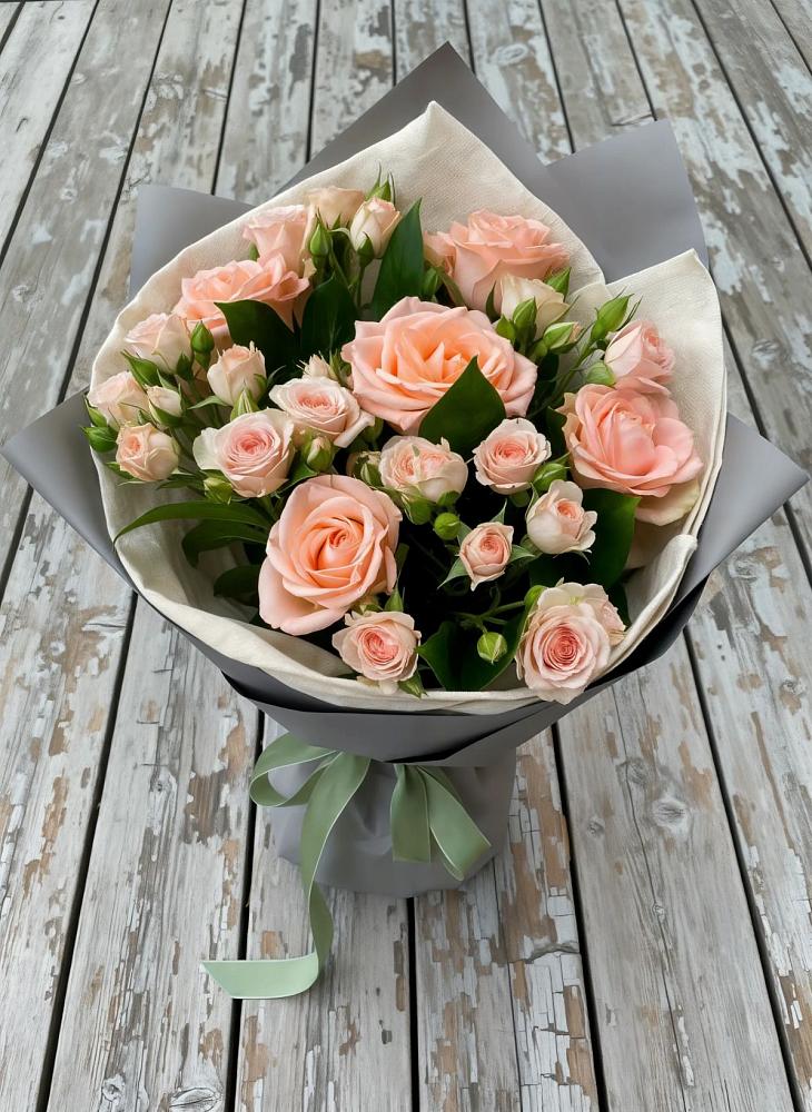 Букет цветов из: Розы в Верхнее Мячково