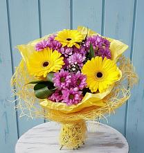 Букет цветов из:  Хризантемы и Герберы в Верхнее Мячково