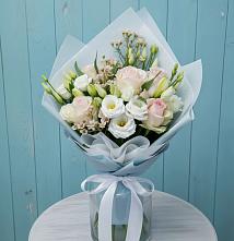Букет цветов из:  Розы и Лизиантусы в Верхнее Мячково