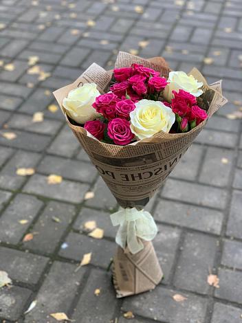 Букет цветов из: Розы в Верхнее Мячково