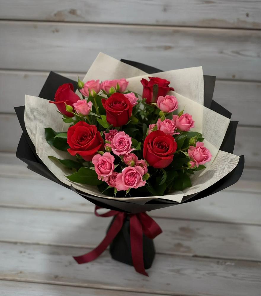 Букет цветов из: Розы в Верхнее Мячково